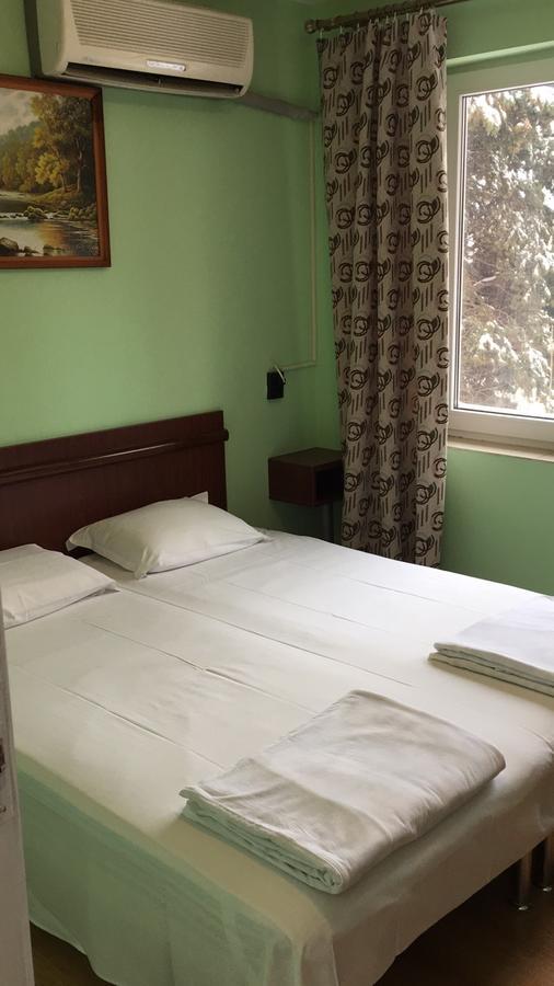 Royal Hostel Varna Eksteriør bilde