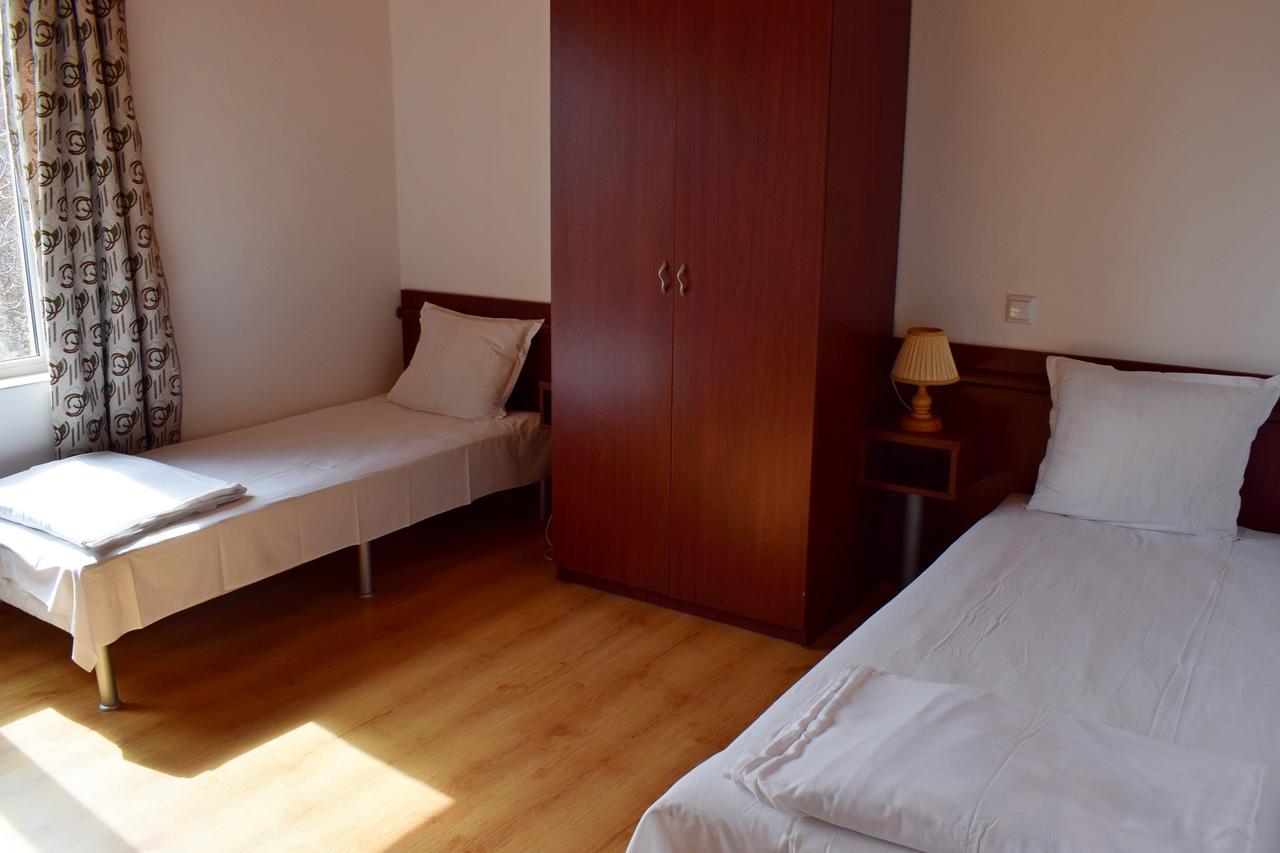Royal Hostel Varna Eksteriør bilde